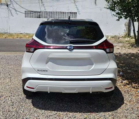 NISSAN-KICKS-2021