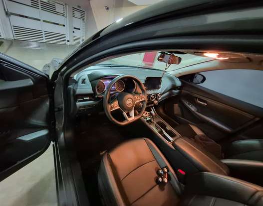NISSAN-SENTRA-2023
