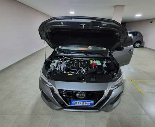NISSAN-SENTRA-2023