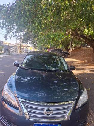 NISSAN SENTRA 2.0 SV 16V FLEX 4P AUTOMÁTICO