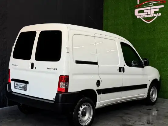 PEUGEOT-PARTNER-1.6 FURGÃO 800KG 16V FLEX 3P MANUAL PEUGEOT-PARTNER-2021