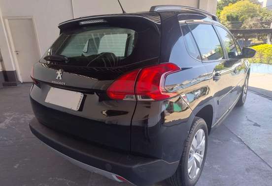 PEUGEOT-2008-2017