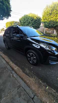 PEUGEOT-2008-2022