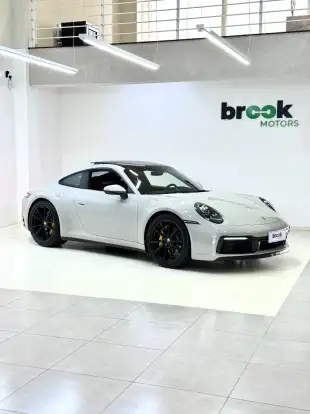 PORSCHE-911-2019