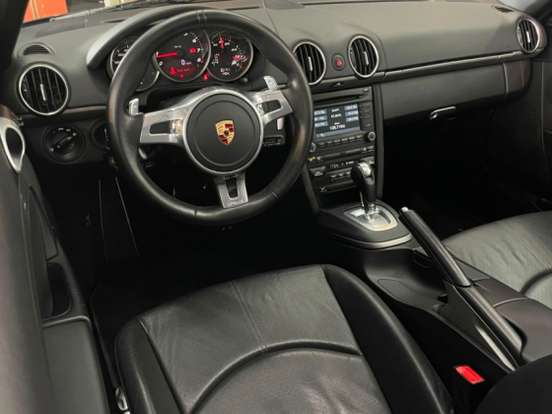 PORSCHE-BOXSTER-2011