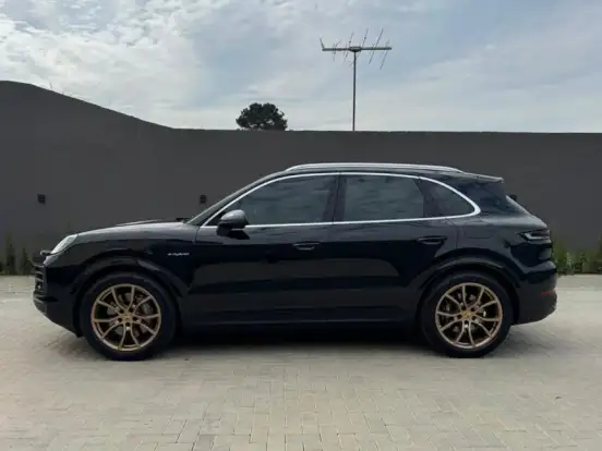 PORSCHE-CAYENNE-3.0 V6 E-HYBRID AWD TIPTRONIC S PORSCHE-CAYENNE-2024