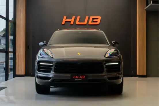 PORSCHE-CAYENNE-2021