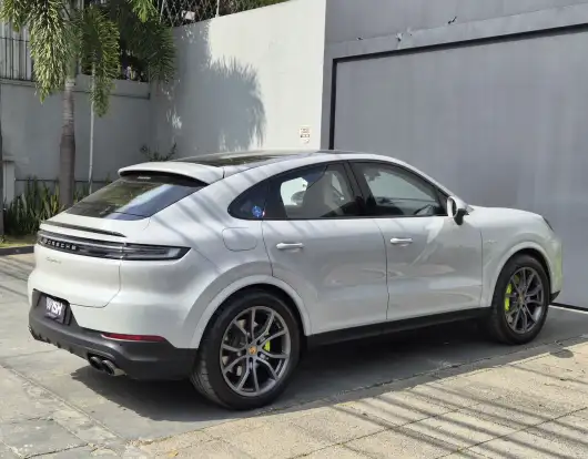 PORSCHE-CAYENNE-2024