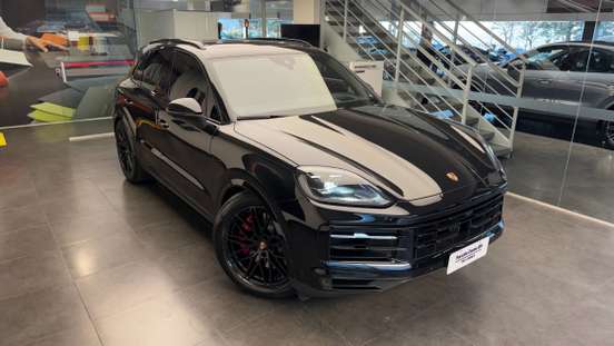 PORSCHE-CAYENNE-2025