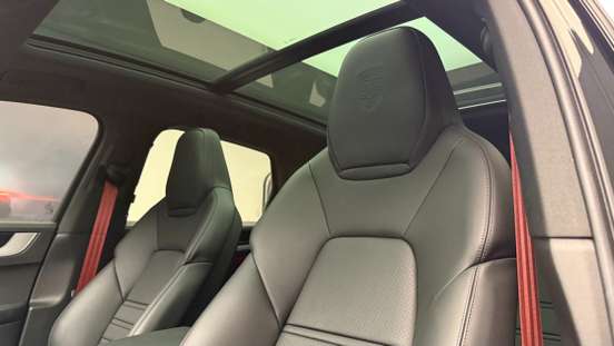 PORSCHE-CAYENNE-2025