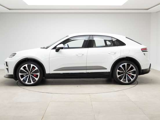 PORSCHE-MACAN-TURBO ELÉTRICO PORSCHE-MACAN-2025