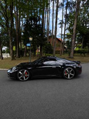 PORSCHE-911-2020