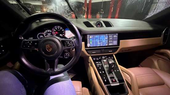 PORSCHE-CAYENNE-2019