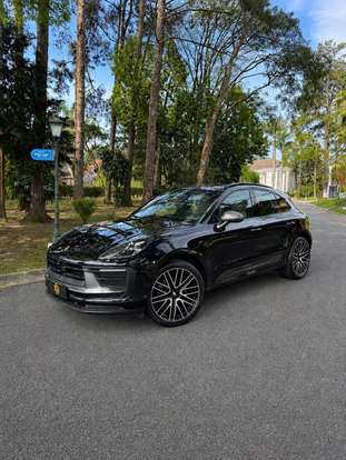 PORSCHE-MACAN-2023