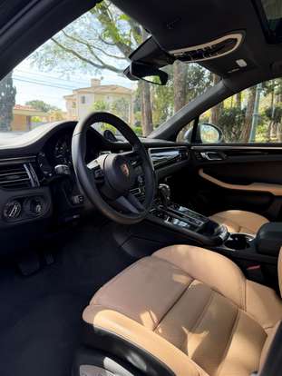 PORSCHE-MACAN-2023