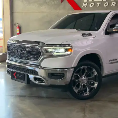 RAM-1500-5.7 V8 GASOLINA LIMITED CD 4X4 AUTOMÁTICO RAM-1500-2023
