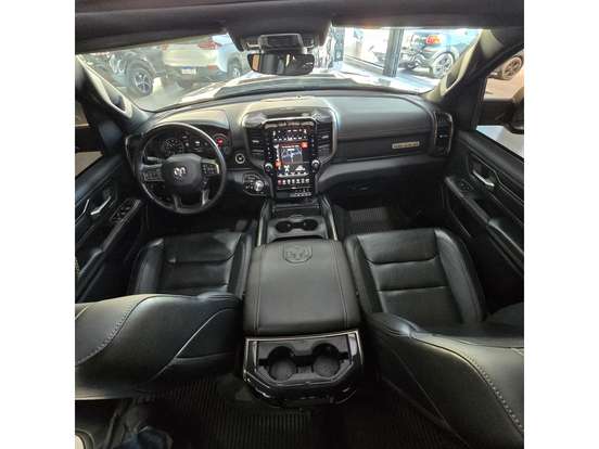 RAM-1500-5.7 V8 GASOLINA REBEL CD 4X4 AUTOMÁTICO RAM-1500-2021