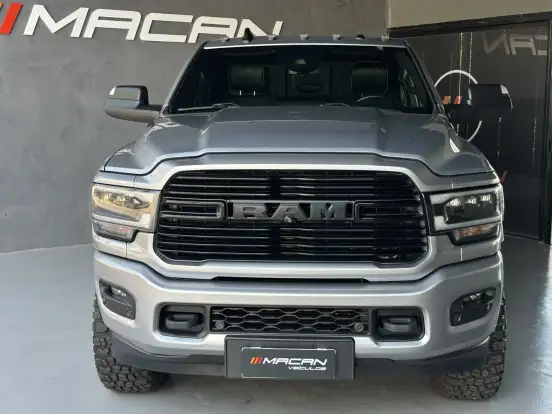 RAM-3500-6.7 I6 TURBO DIESEL LARAMIE NIGHT EDITION CD 4X4 AUTOMÁTICO RAM-3500-2022