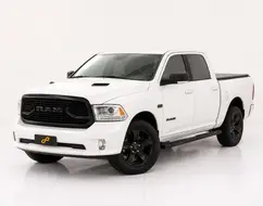 RAM CLASSIC 5.7 V8 GASOLINA LARAMIE NIGHT EDITION CD 4X4 AUTOMÁTICO RAM CLASSIC 5.7 V8 GASOLINA LARAMIE NIGHT EDITION CD 4X4 AUTOMÁTICO