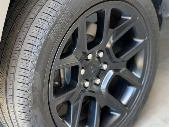 RAM-1500-3.0 HURRICANE 6 BITURBO GASOLINA LARAMIE NIGHT EDITION CD 4X4 AUTOMÁTICO RAM-1500-2025