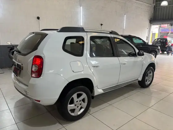 RENAULT DUSTER 1.6 DYNAMIQUE 4X2 16V FLEX 4P MANUAL
