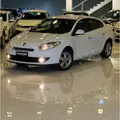 RENAULT FLUENCE 2.0 DYNAMIQUE 16V FLEX 4P AUTOMÁTICO RENAULT FLUENCE 2.0 DYNAMIQUE 16V FLEX 4P AUTOMÁTICO