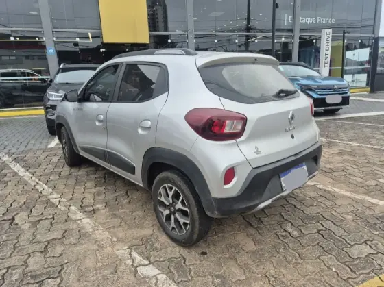 RENAULT KWID 1.0 12V SCE FLEX OUTSIDER MANUAL