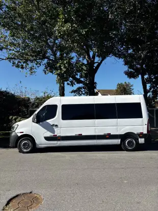 RENAULT-MASTER-2.3 DCI DIESEL EXTRA FURGÃO L3H2 3P MANUAL RENAULT-MASTER-2022