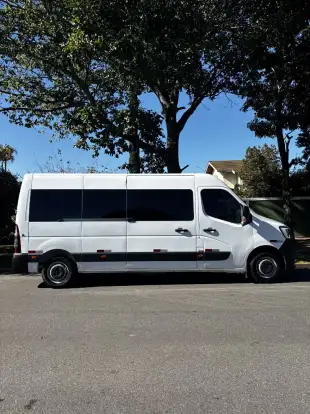 RENAULT-MASTER-2022
