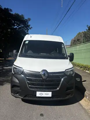RENAULT-MASTER-2025