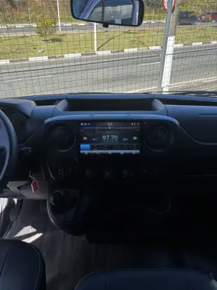 RENAULT-MASTER-2025