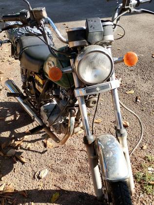 SUZUKI INTRUDER 125 