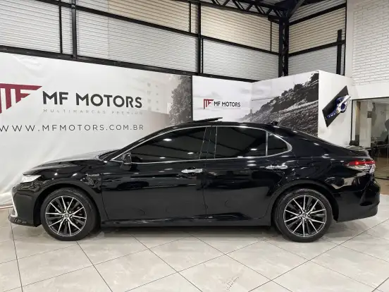 TOYOTA-CAMRY-2.5 VVT-IE HYBRID XLE eCVT TOYOTA-CAMRY-2023