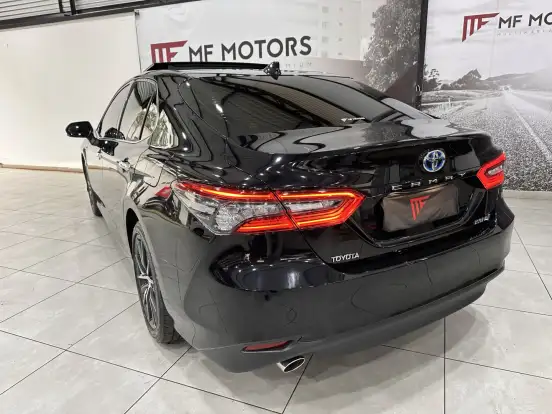 TOYOTA-CAMRY-2023