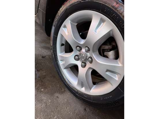 TOYOTA-COROLLA-2009