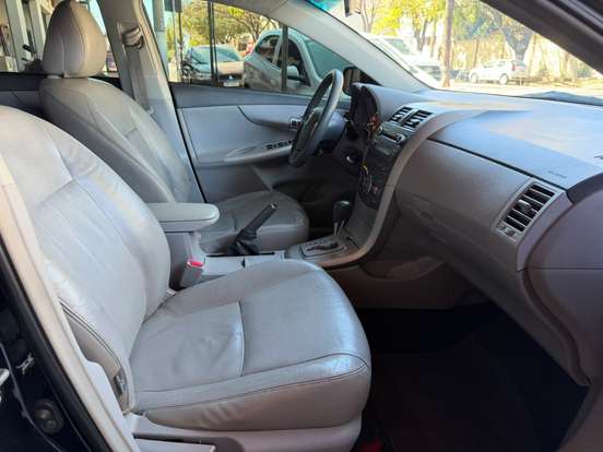 TOYOTA-COROLLA-2009