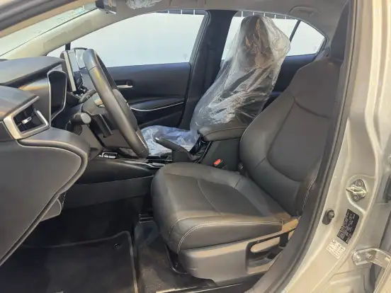 TOYOTA-COROLLA-2024