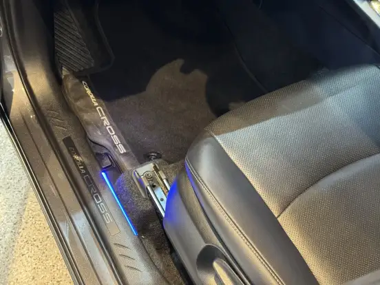 TOYOTA-COROLLA CROSS-2024