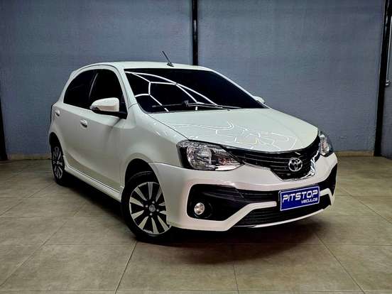 TOYOTA-ETIOS-1.5 XLS 16V FLEX 4P AUTOMÁTICO TOYOTA-ETIOS-2018