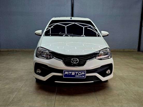 TOYOTA-ETIOS-1.5 XLS 16V FLEX 4P AUTOMÁTICO TOYOTA-ETIOS-2018