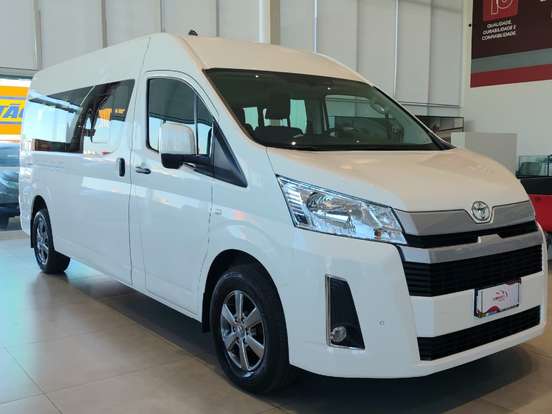 TOYOTA-HIACE-2024