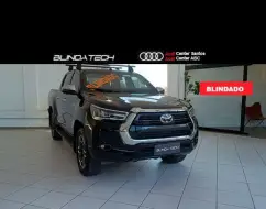 TOYOTA HILUX 2.8 D-4D TURBO DIESEL CD SRX 4X4 AUTOMÁTICO TOYOTA HILUX 2.8 D-4D TURBO DIESEL CD SRX 4X4 AUTOMÁTICO