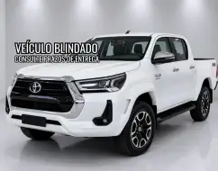 TOYOTA HILUX 2.8 D-4D TURBO DIESEL CD SRX PLUS 4X4 AUTOMÁTICO TOYOTA HILUX 2.8 D-4D TURBO DIESEL CD SRX PLUS 4X4 AUTOMÁTICO