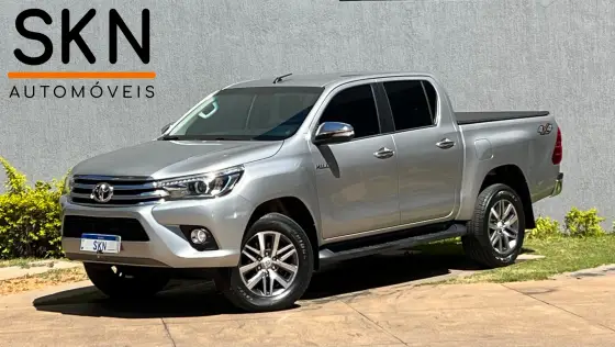 TOYOTA HILUX 2.8 SRX 4X4 CD 16V DIESEL 4P AUTOMÁTICO