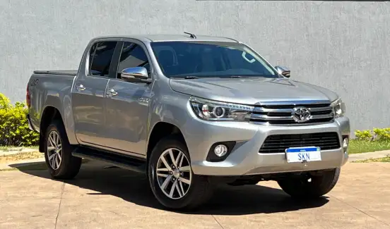 TOYOTA-HILUX-2.8 SRX 4X4 CD 16V DIESEL 4P AUTOMÁTICO TOYOTA-HILUX-2016