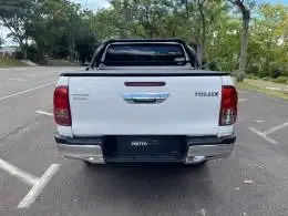 TOYOTA-HILUX-2.8 STD 4X4 CD 16V DIESEL 4P MANUAL TOYOTA-HILUX-2018