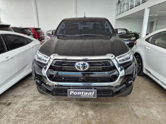 TOYOTA-HILUX-2.8 D-4D TURBO DIESEL CD SRX PLUS 4X4 AUTOMÁTICO TOYOTA-HILUX-2024