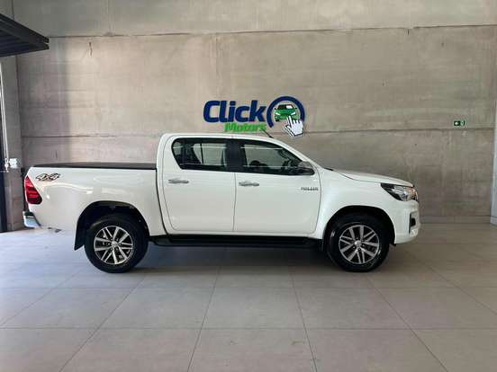TOYOTA-HILUX-2.8 SRV 4X4 CD 16V DIESEL 4P AUTOMÁTICO TOYOTA-HILUX-2020