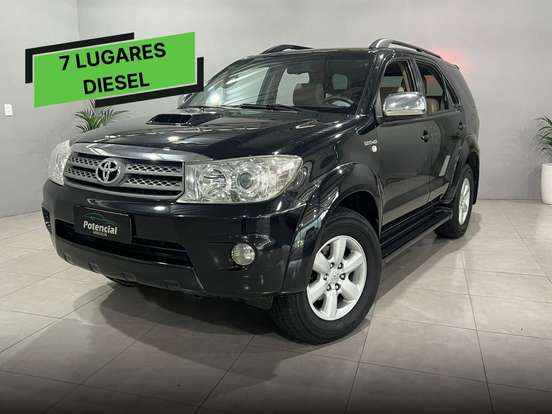 TOYOTA-HILUX SW4-3.0 SRV 4X4 16V TURBO INTERCOOLER DIESEL 4P AUTOMÁTICO TOYOTA-HILUX SW4-2010