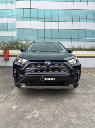 TOYOTA-RAV4-2024